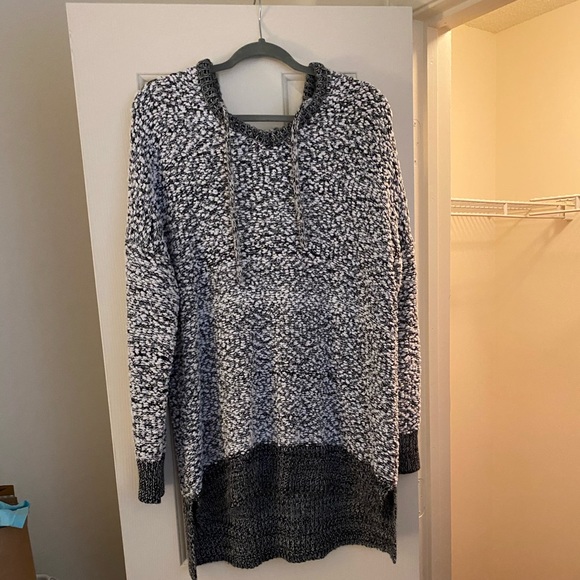 Sweater Layered Pullover - Picture 1 of 4